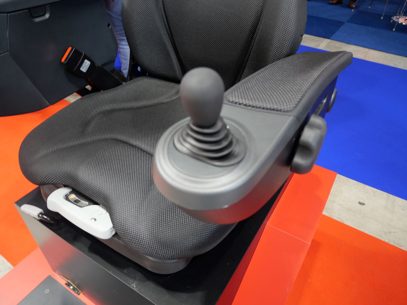 Linde Steer Control met joystick