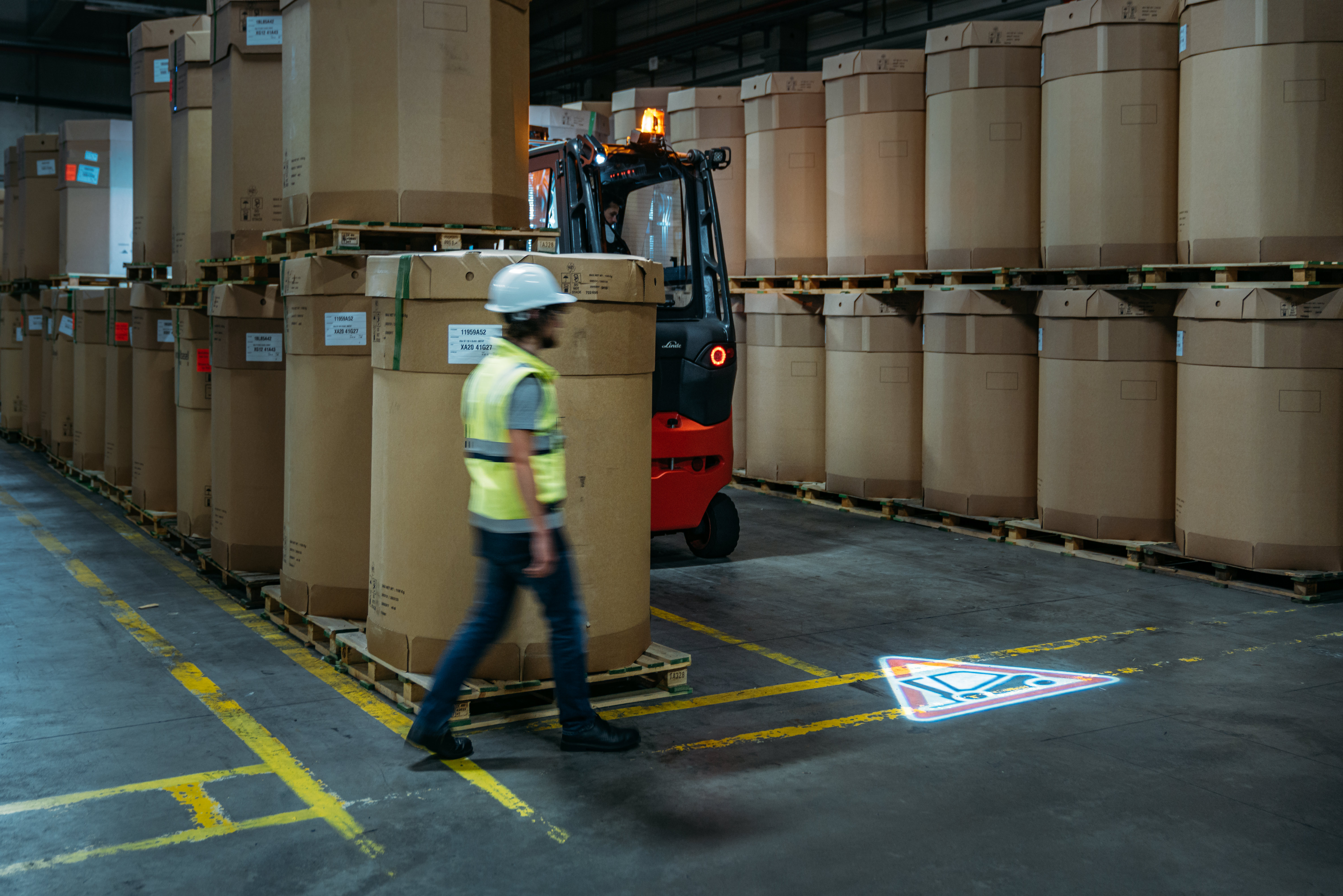 Linde TruckSpot bij smalle doorgang