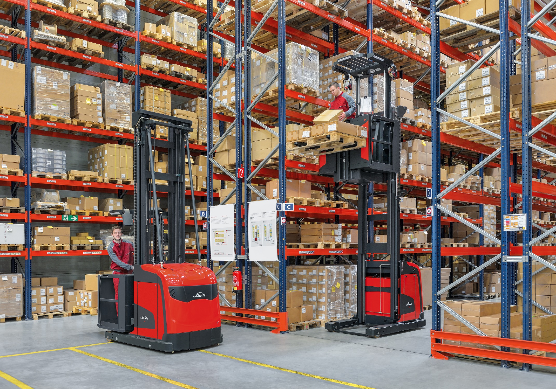 Linde V modulair in warehouse